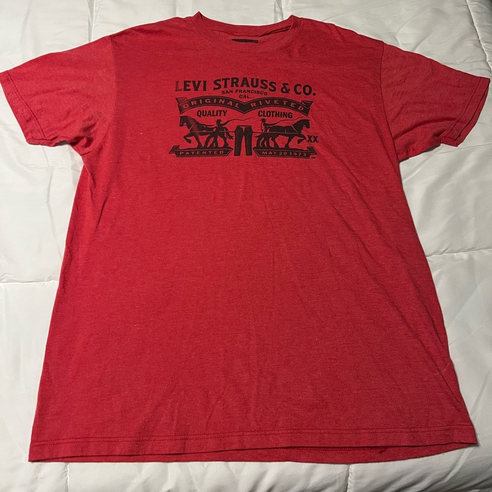 Levi's T-shirt